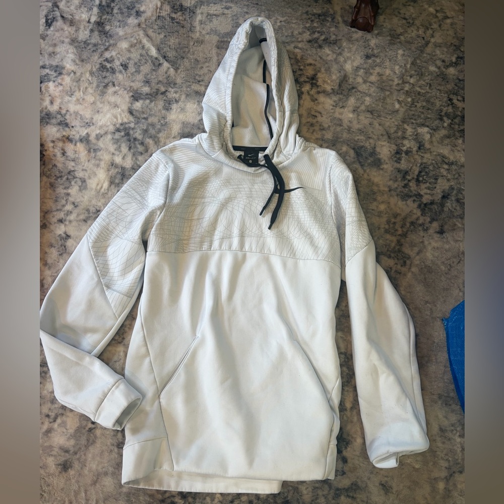 NIKE white sweatshirt men’s